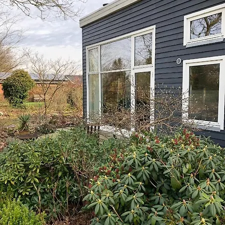 Fly ベッド・アンド・ブレックファスト