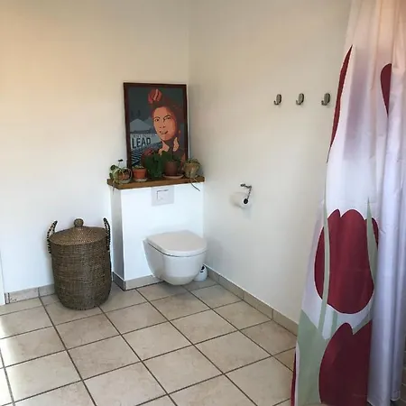 ベッド・アンド・ブレックファスト Fly スキーベ