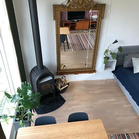 Fly ベッド・アンド・ブレックファスト