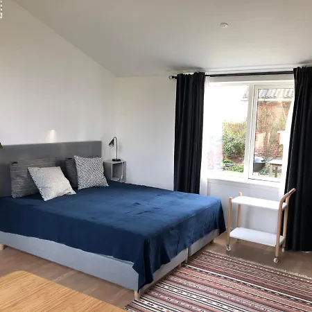 住宿加早餐酒店 Fly 3*