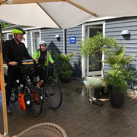 住宿加早餐酒店 Fly