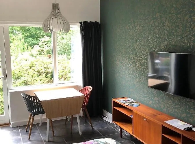 Fly Frühstückspension 3*